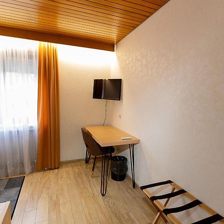 Gasthof Rose Ρόιτλινγκεν Εξωτερικό φωτογραφία